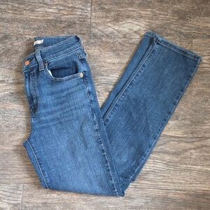 Levi's Women's Straight Leg Jeans